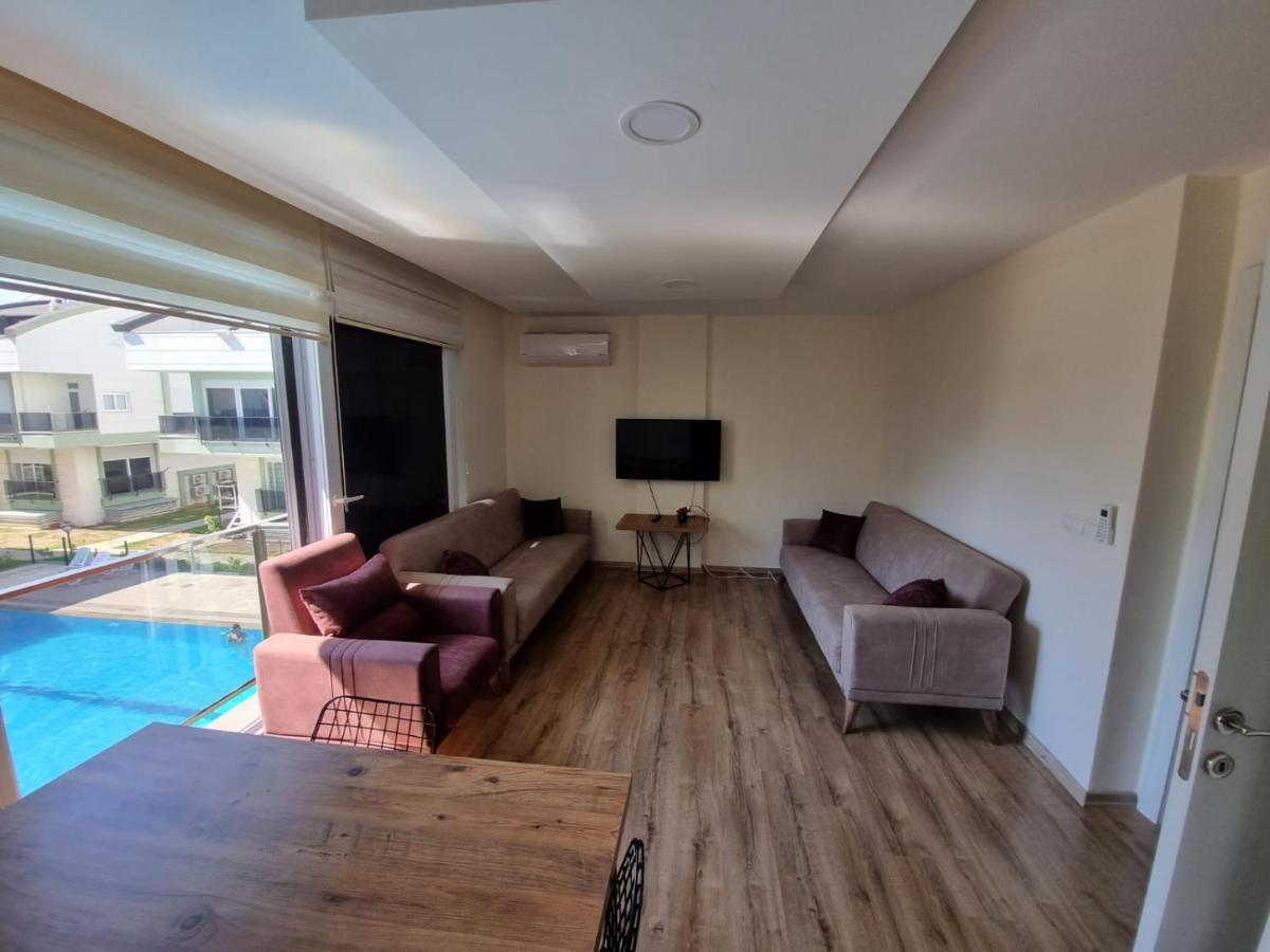 Plt Daireleri 3 Odali Buyuk Daire Appartement Antalya