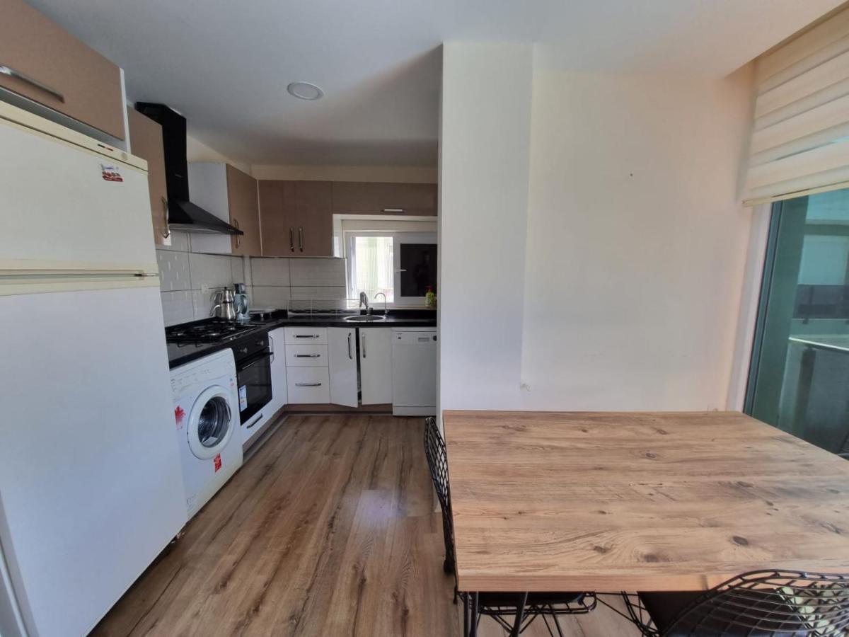 Plt Daireleri 3 Odali Buyuk Daire Appartement Antalya